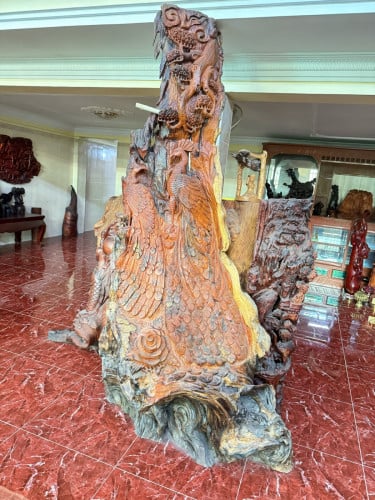 លក់ចំលាក់ ប្រភេទឈឺបេង កំរ មាន ចំលាក់ដោយជាងវៀតណាម ស្អាតណាស់ ធំកំពស់ ជិត 4ម៉ែត្រ រូប ផុសមក ស្អាតៗណាស់