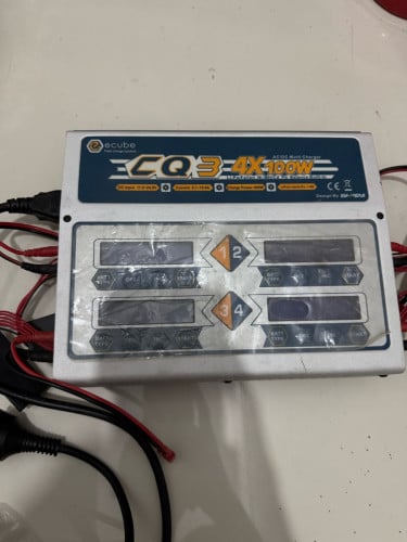 ឆ្នាំងសាកថ្ម អាគុយឡាន hybrid  CQ3 4X 100w