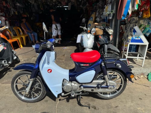 លក់  Super cubc125 ក្រដាស់ពន្ធ ឆ្នាំ 2020ពេញ ប្រេី ABS ម៉ូតូស្អាតម៉ាសុីនតាន់តម្លៃ 2700$ចរចា