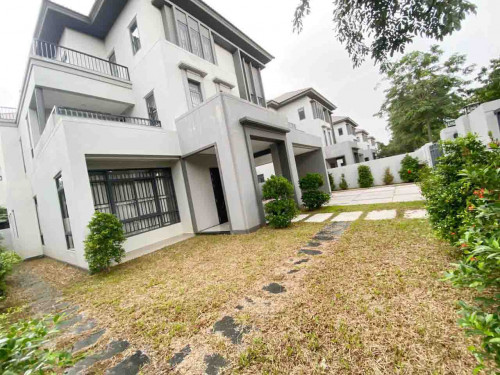 🏠វីឡាឃ្វីននៅលើផ្លូវធំ (ផ្លូវភ្លោះ) សម្រាប់ជួលក្នុងបុរីជីបម៉ុងលែនម៉ាក ៦០ម៉ែត្រ