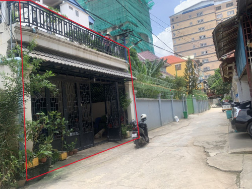 🏦House Available for Urgent Sale at a Special Price (Negotiable).