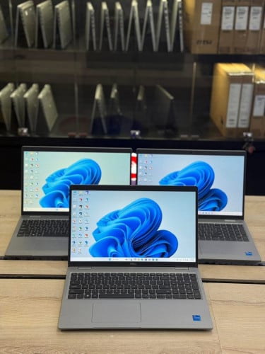 Dell Latitude 5520 ឆ្នាំ2021I5-ជំនាន់11 16G-256G