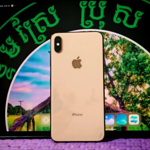 iPhone Xs Max  256G មានស្គេន (វ៉ៃដូរបាន)មានធានាច្បាស់លាស់ត្រឹមត្រូវ