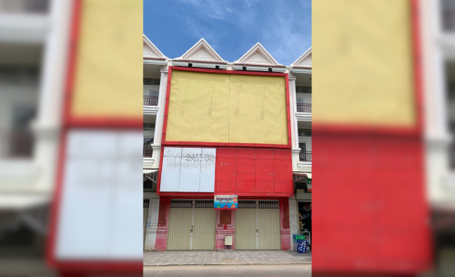 Shop house for rent near Aeon 2