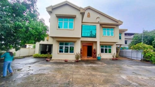 Villa for rent in Kampot