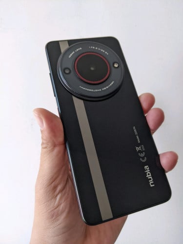 ZTE Nubia Focus 5G global