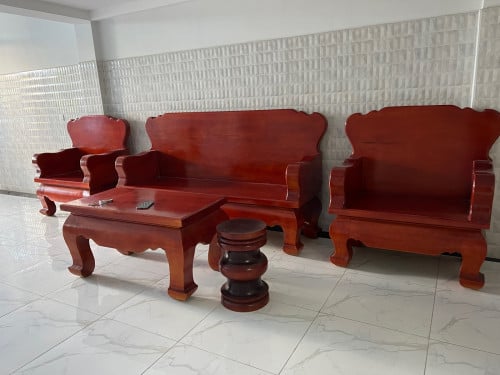 ផ្ទះជួលមានម៉ាស៊ីនត្រជាក់២បន្ទប់