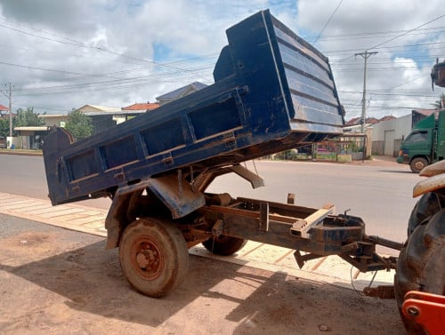 រម៉កត្រាក់ទរ័លក់បន្ទាន់