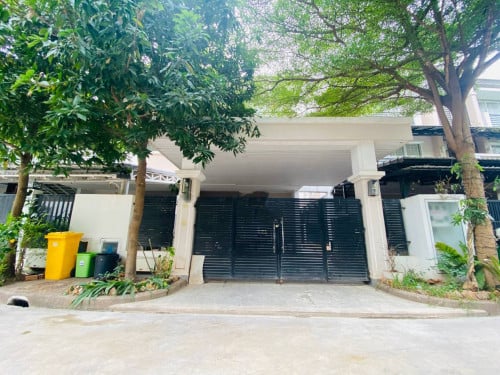 វីឡាភ្លោះBសម្រាប់លក់ l Twin B Villa for Sale in Borey Peng Huoth Boeung Snor