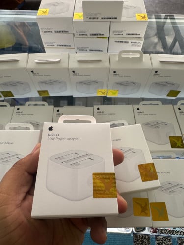 ដុំសាកហ្សុីនIphone 20W (ធានាហ្សុីន100%)