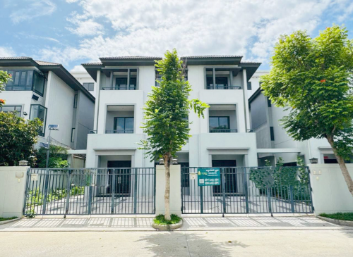 វីឡាភ្លោះសម្រាប់ជួល | Twin Villa for Rent