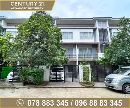 🏘 វីឡាកូនកាត់ (LD2) ក្នុងបុរី ប៉េងហួតបឹងស្នោ ត្រូវការលក់បន្ទាន់ខ្លាំង