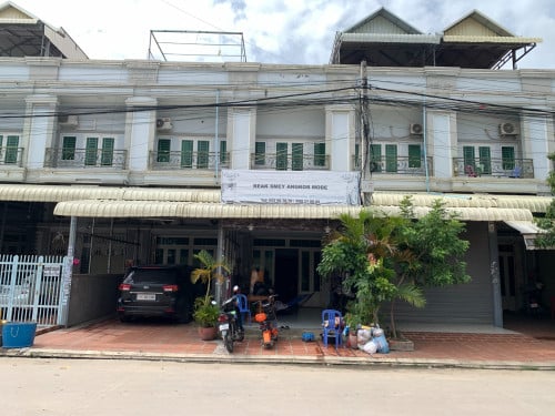 🏡ផ្ទះលក់បន្ទាន់ នៅ បុរី រំចេកអូឌឹម