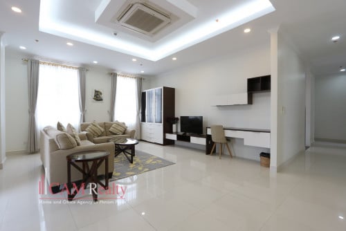 BKK1 area| Spacious 2 bedrooms serviced apartment for rent