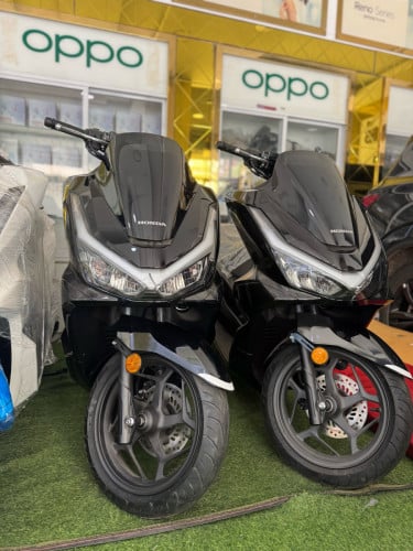 HONDA PCX ជប៉ុន 125CC ថ្មីកេស