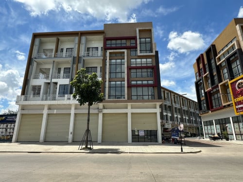 House for sale or rent