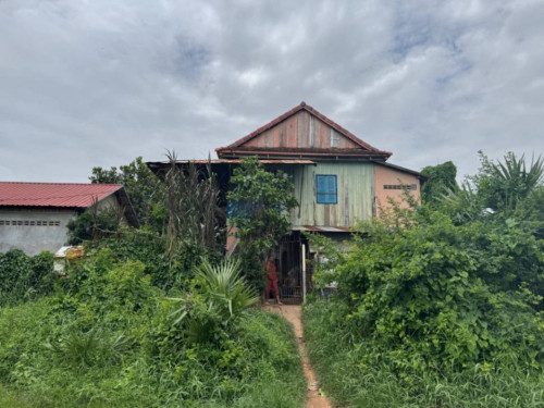 House Available for Urgent Sale at a Special Price (Negotiable).