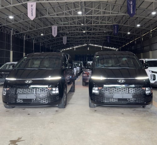 New stock -Staria-11Seat, 2026