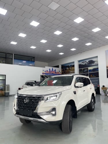 Nissan Paladin 2025🚘