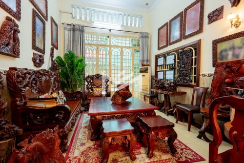 Residential Property For Sale – 4 Bedroom Flat House