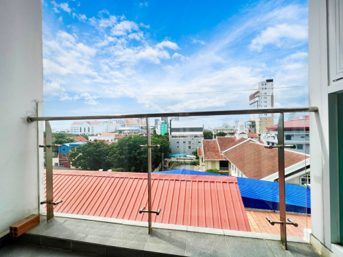 Unit 1 Bedroom Condo for Sale at J Tower 1
