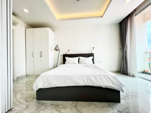 Unit 1 Bedroom Condo for Sale at J Tower 1
