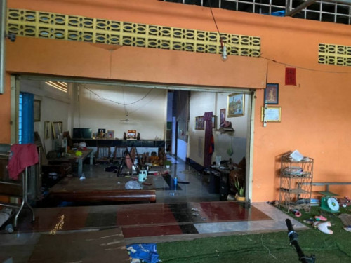๐ฆHouse Available for Urgent Sale at a Special Price (Negotiable).