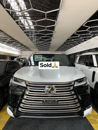 តម្លៃមហាពិសេស 🔥259,000$🔥Brand New LEXUS LX 700h ថ្មីខ្លាញ់គោ