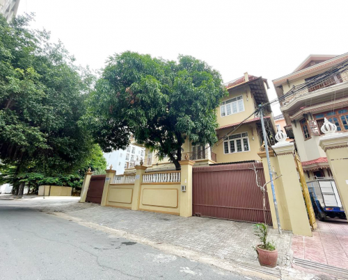 វីឡាសម្រាប់ជួល | Villa For Rent