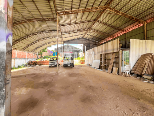 ដីនិងឃ្លាំងសម្រាប់ជួល | Warehouse For Rent