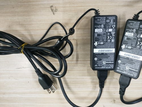 Adapter 20V 65W Original 5.5x2.5