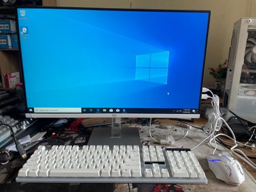 All in one 24” 99%