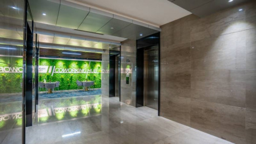 Co Working Office Space in High-end Tower in Koh Pich