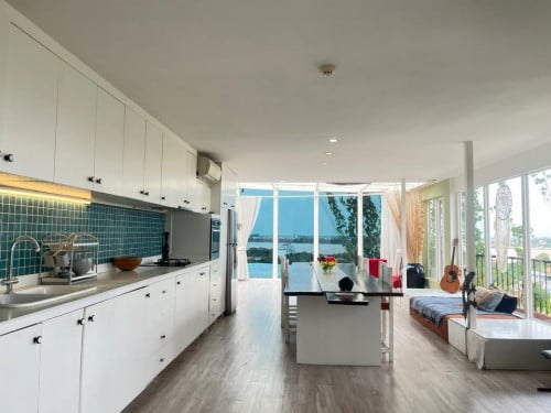 ELEGANT PENTHOUSE FOR RENT-RIVERSIDE 🍀