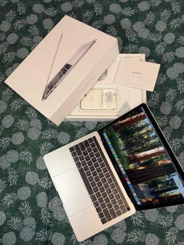MACBOOK PRO 2019 “13 inch”