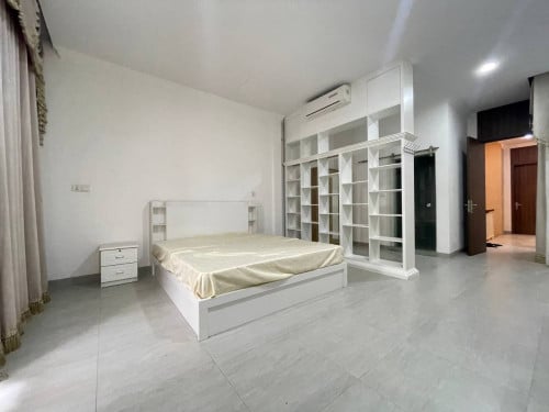 Nice Decorated House for Sale in BKK Area