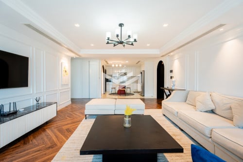 Noblesse Residence 4 bedroom For Sale -15th Floor
