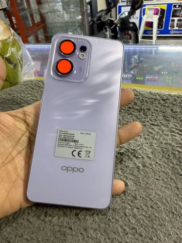 Oppo Reno13F Ram8G Memory256G ក្រុមហ៊ុនសុីមពីរ មានឆ្នាំងសាក
