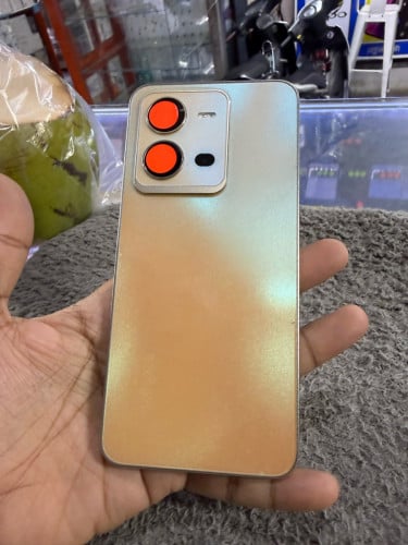 Vivo V25 5G Ram8G Memory256G ក្រុមហ៊ុនសុីមពីរ មានឆ្នាំងសាក