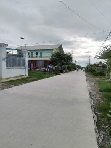 ដី បែកចាន រោងចក្រស៊ីភី លក់ប្រញាប់ ភូមិចក