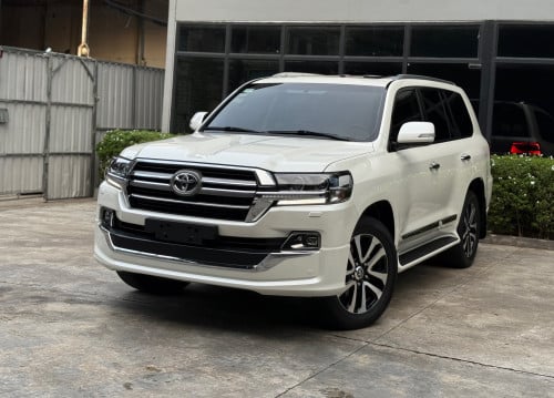 𝐋𝐀𝐍𝐃𝐂𝐑𝐔𝐈𝐒𝐄𝐑 𝟐𝟎𝟏𝟗 𝐆𝐑𝐀𝐍𝐃-𝐓𝐎𝐔𝐑𝐈𝐍𝐆 𝐕𝟔