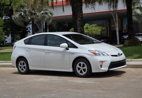 Toyota Prius 2013 option 2 up android