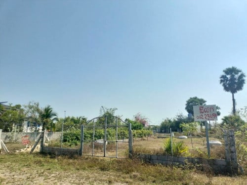 ដីលក់បន្ទាន់ 10នាទីពីសាលាសង្តាត់ពន្សាំងផ្លូវ42