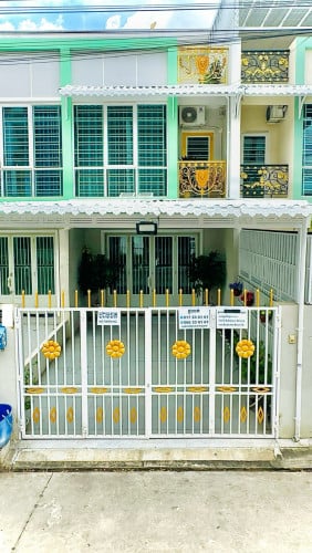 ផ្ទះលក់500ម៉ែត្រពីស្ពានអាកាសចោមចៅចុះពីផ្លូវជាតិប្រហែល100ម៉ែត្រក្រោយសាលាប៊ែលធីប្រលានយន្តហោះពោចិនតុង