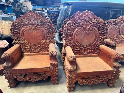 សាឡុងលក់ 7777$