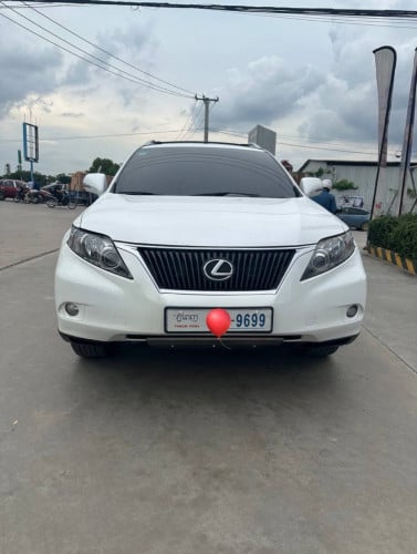 ឡាន Lexus ៣៥០ ឆ្នាំ ២០១១ ពណ៌សរ  ឡានម្ចាស់ផ្ទាល់