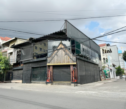 ហាងសម្រាប់ជួល | Shop for Rent