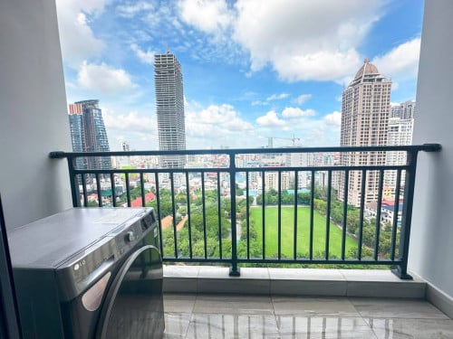 22nd floor The View Residence for rent