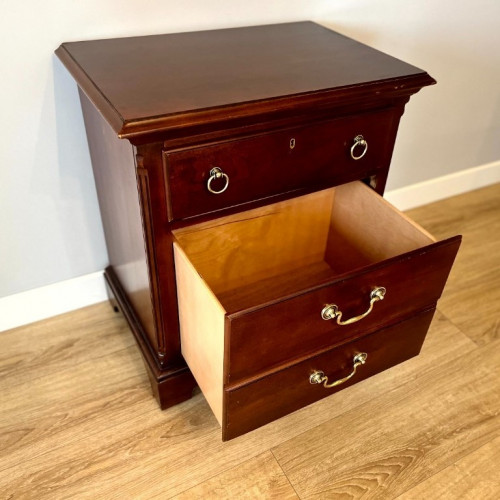 Drexel Heritage bedside table