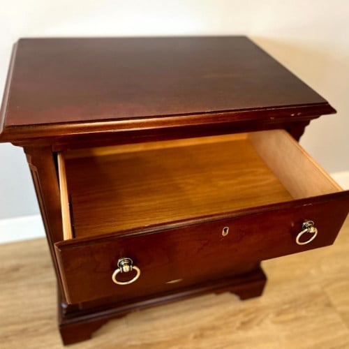 Drexel Heritage bedside table